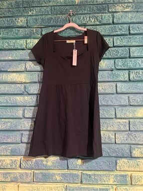 Quinsen tennis Classic Black Square Neck Mini Dress NWT XL